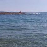 Nikol Макарска