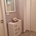 Nikol * Макарска